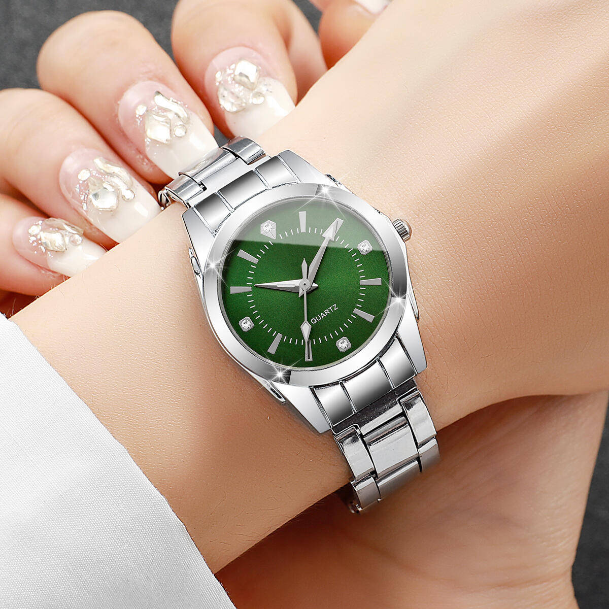 Jam Tangan Wanita Berlian Imit - Luxury Watch Gift Box ulasan dan harga